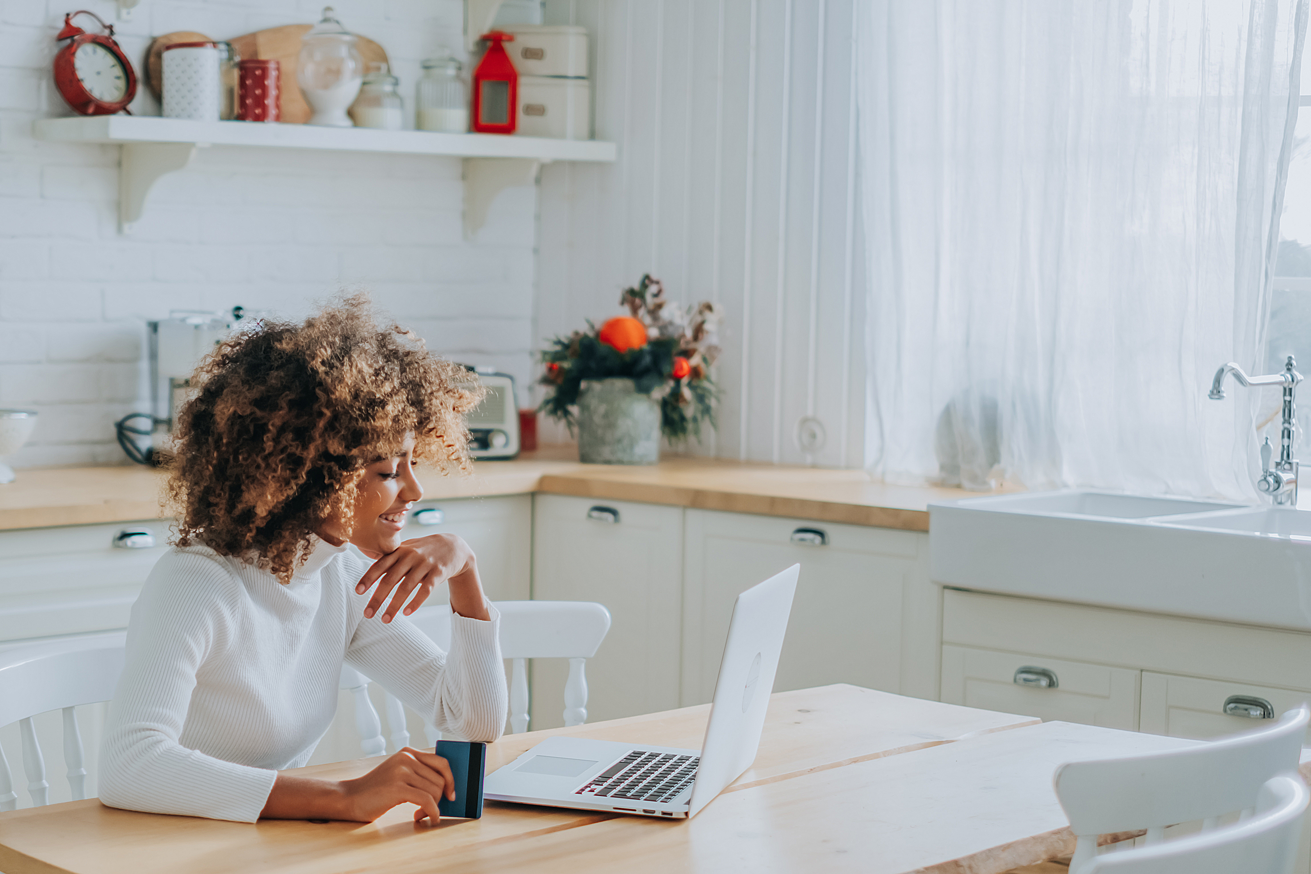 Why the Majority of Americans Are Shopping Online